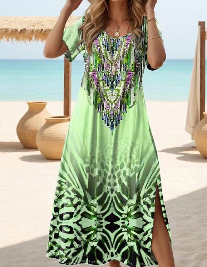 Robe maxi de plage pour femmes avec un design ethnique unique et des fentes latérales Chic und Stil