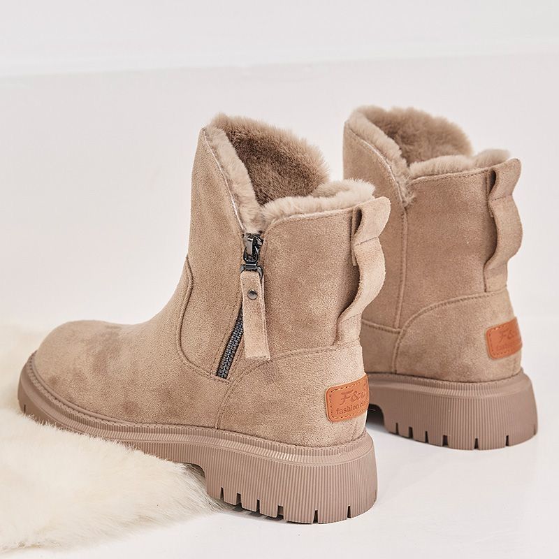 Bottes d'hiver tendance pour femmes avec doublure douce et profil robuste Chic und Stil