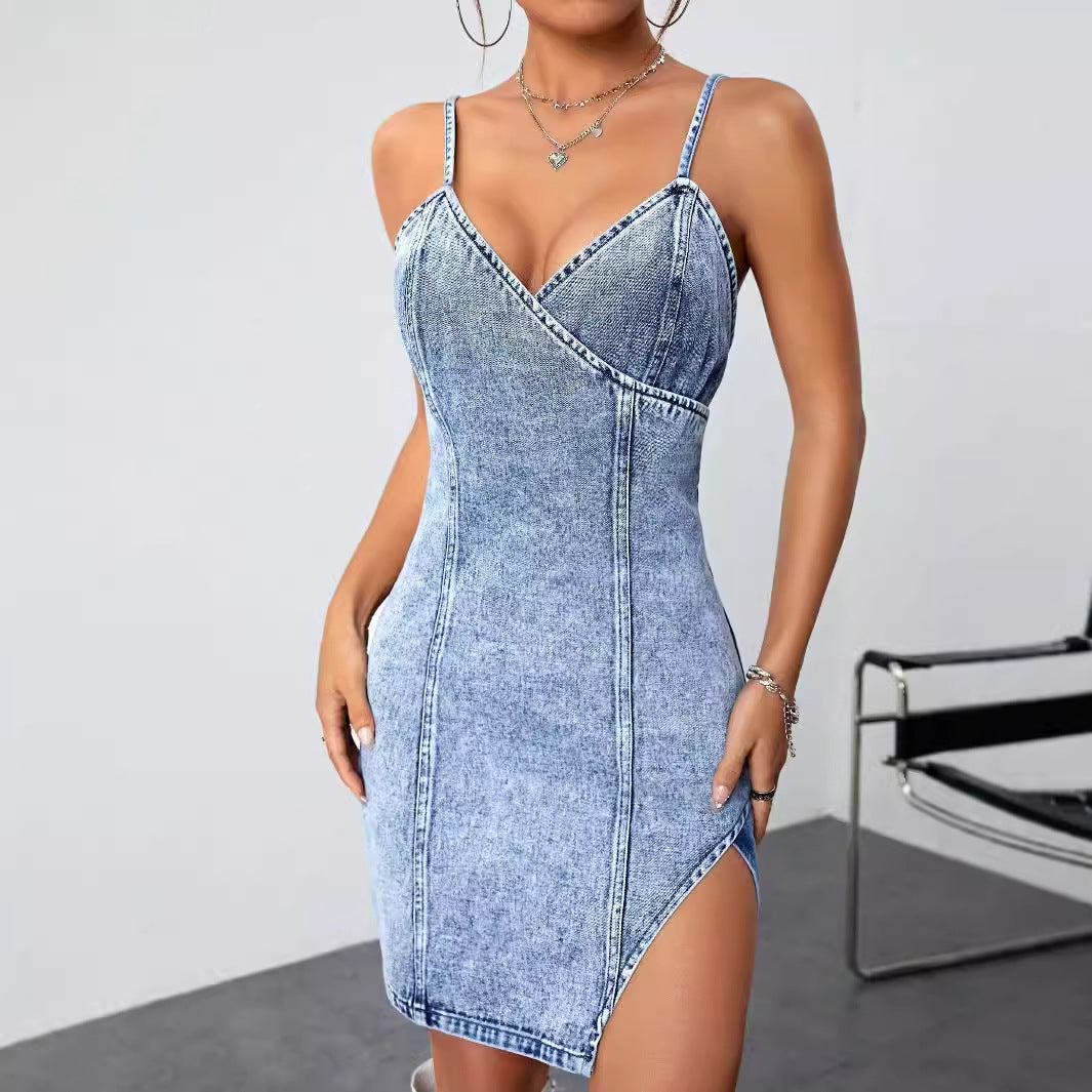 Robe en jean pour femme avec une coupe ajustée et des fentes séduisantes Chic und Stil