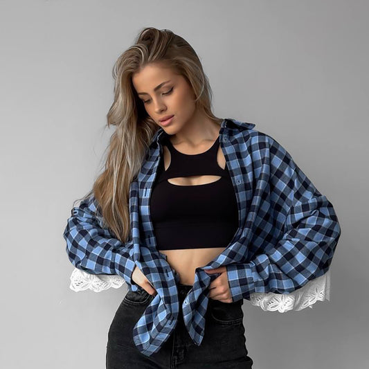 Chemise carotte pour femmes avec des détails en dentelle romantiques Chic und Stil