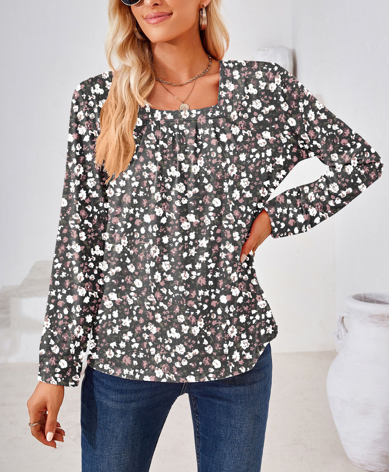 Blouse pour femmes avec motif jacquard floral et coupe ample Chic und Stil