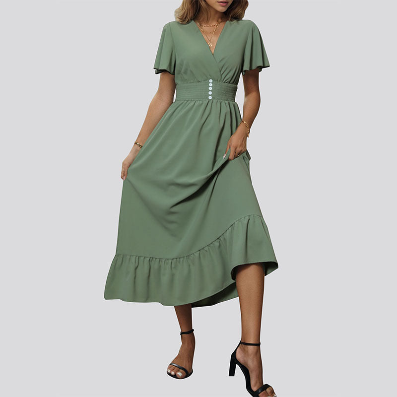Robe maxi fluide pour femmes avec des manches volantes et un détail de bouton Chic und Stil