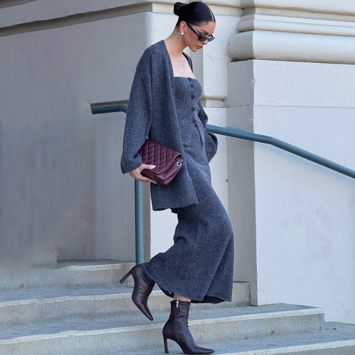 Robe en tricot pour femmes dans un ensemble élégant avec cardigan oversize Chic und Stil