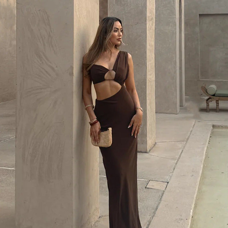 Robe maxi ajustée pour femmes avec coupe asymétrique et détails découpés Chic und Stil