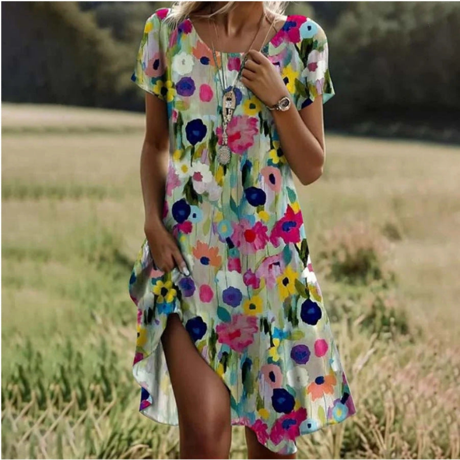 Robe de loisirs pour femmes avec design floral Chic und Stil