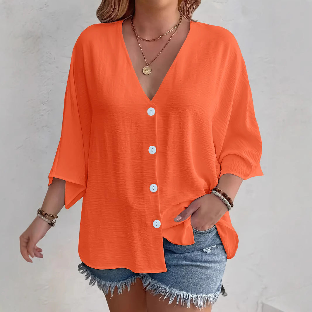 Blouse à manches courtes avantageuse pour dames avec patte de boutonnage et décolleté en V Chic und Stil