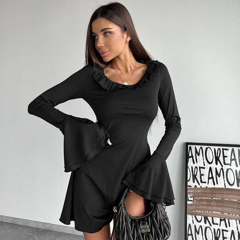 Robe off-shoulder pour femmes avec des détails en volants et des manches longues Chic und Stil