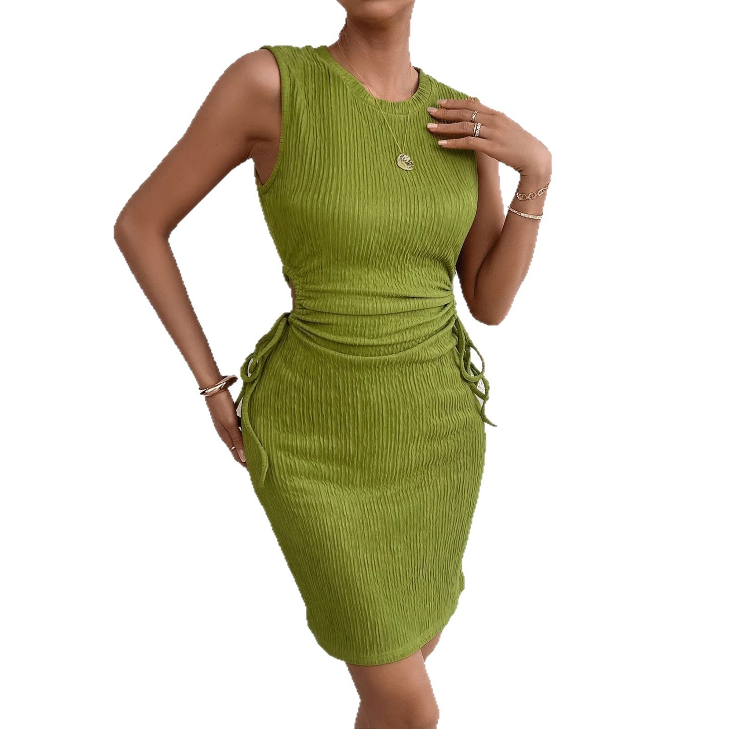 Robe enveloppante ajustée pour femmes avec détail froncé et liens latéraux Chic & Stil