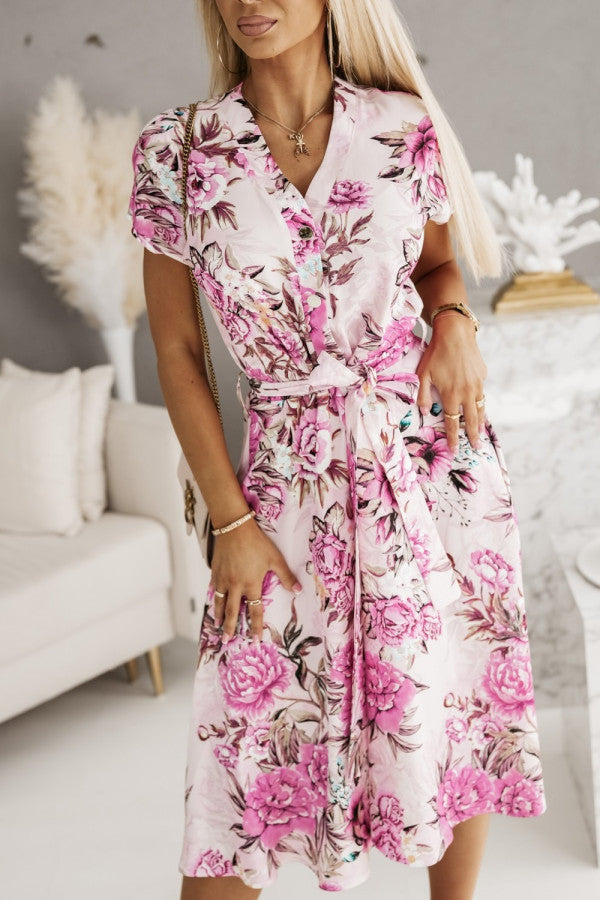 Robe midi chic et stylée à boutons avec imprimé floral Damen