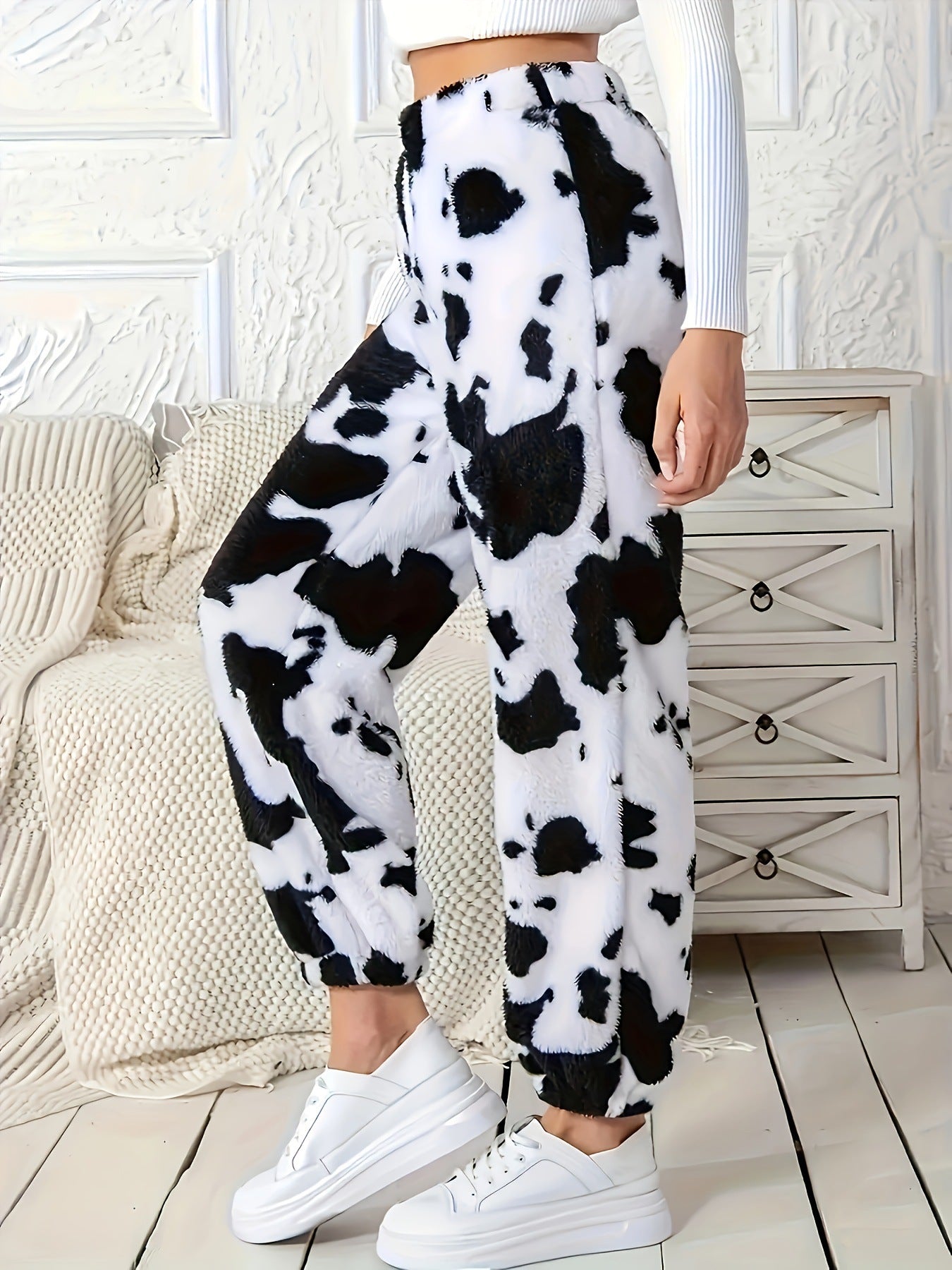 Pantalon de jogging tendance et confortable pour femmes avec motif vache Chic und Stil