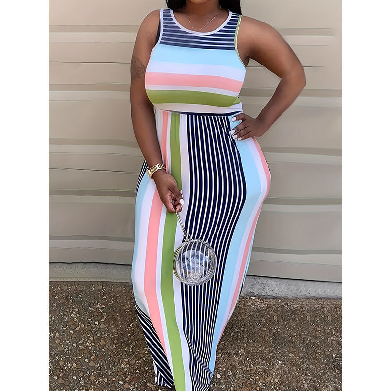 Robe maxi pour dames avec un design à rayures colorées et une coupe cintrée Chic und Stil