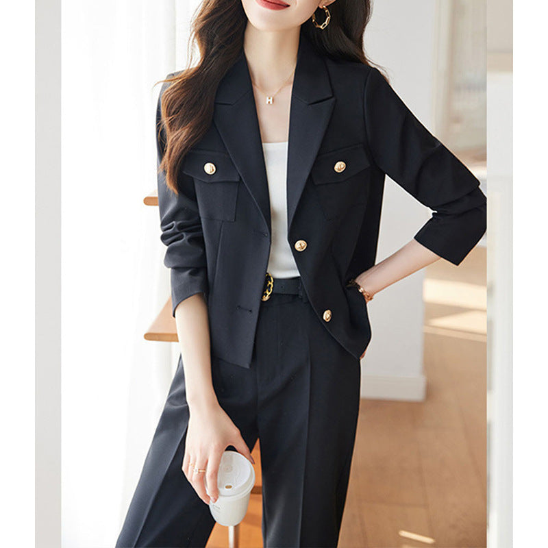 Blazer ajusté pour femmes avec design de poche unique Chic und Stil
