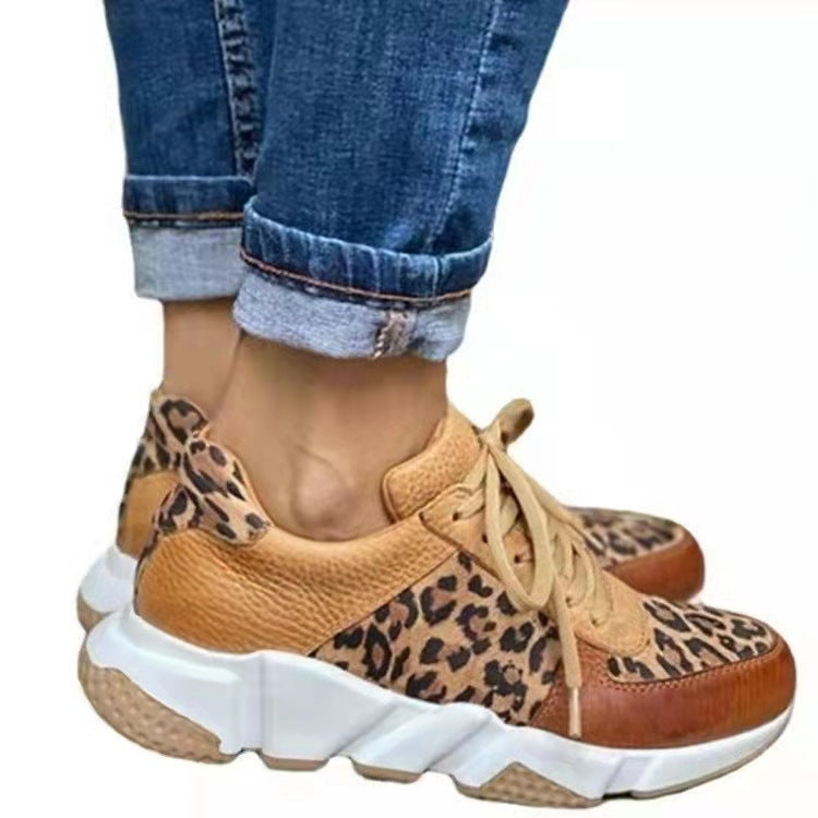 Bottes de course tendance à motif léopard pour dames Chic und Stil
