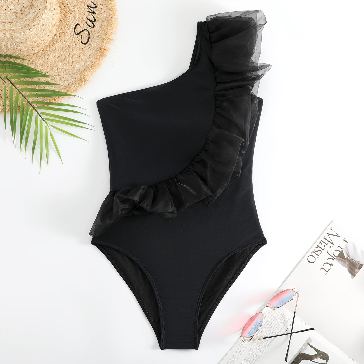 Maillot de bain une pièce pour femme avec décolleté en tulle volumineux et paréo à enfiler Chic und Stil