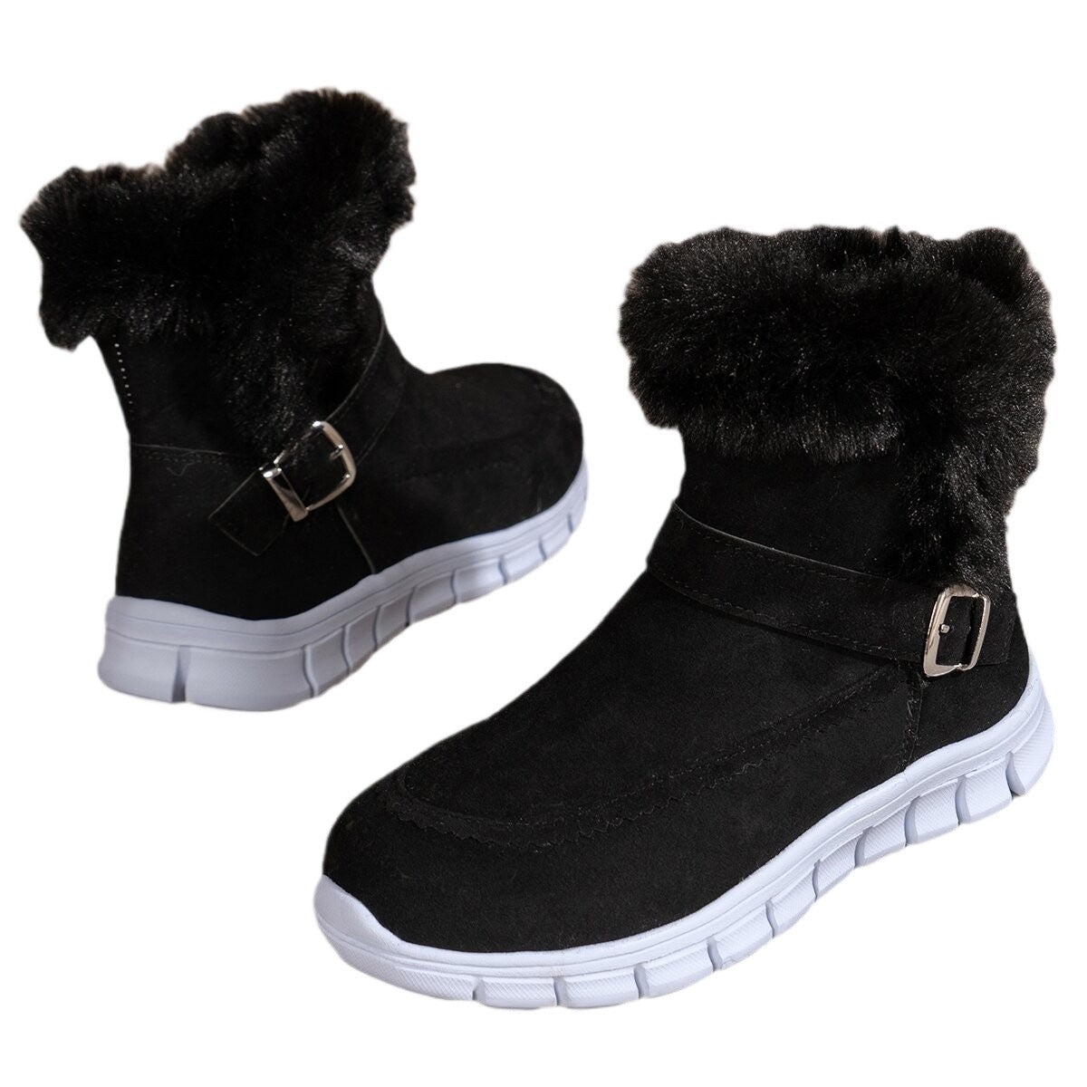 Bottes d'hiver pour femmes avec un col en fausse fourrure douillette et une semelle antidérapante Chic und Stil