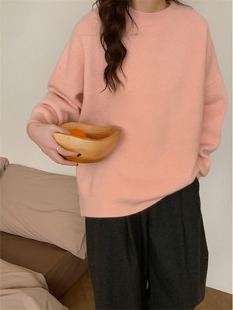 Oversized knitted pullover for women with a soft material and a relaxed fit Chic and Style