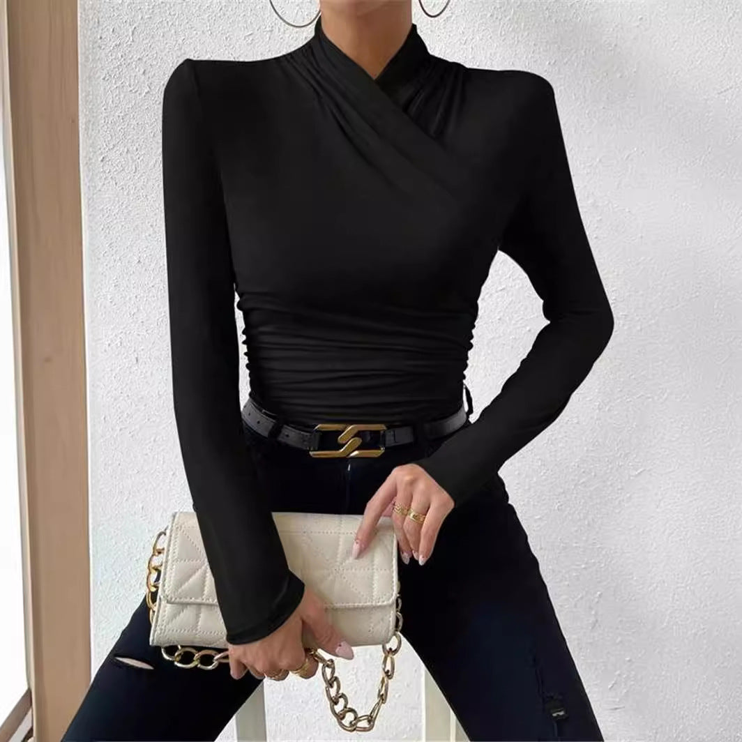 Chemise à manches longues pour femmes avec un design enveloppant raffiné Chic und Stil