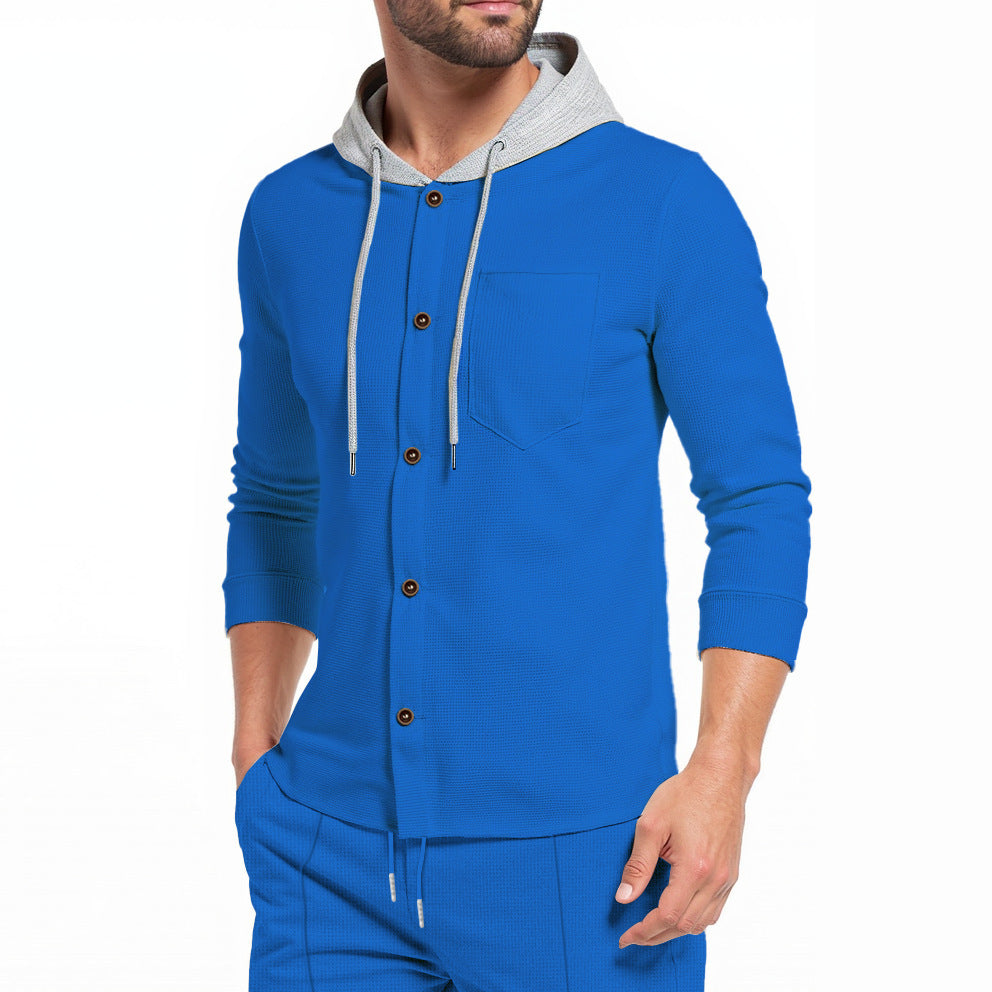 Chemise à capuche tendance pour hommes avec patte de boutonnage et poche poitrine pratique Chic und Stil