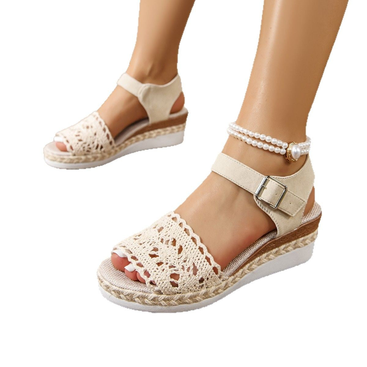 Sandales compensées pour femmes avec une élégante application au crochet et une semelle intérieure confortable Chic und Stil