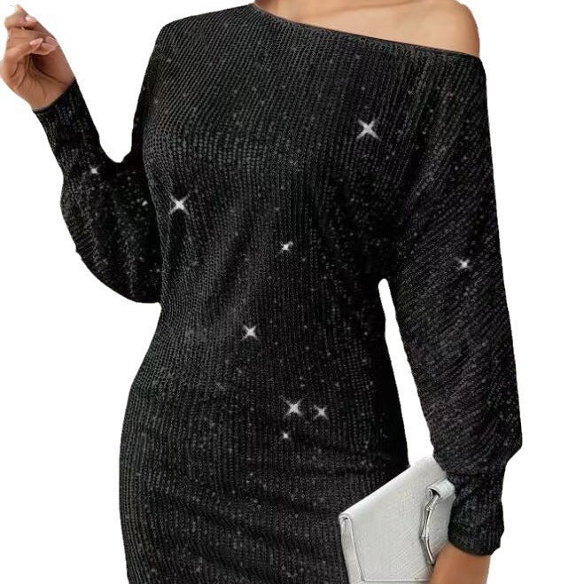 Robe mini glamour pour femmes avec design de manches asymétriques et effets scintillants Chic und Stil