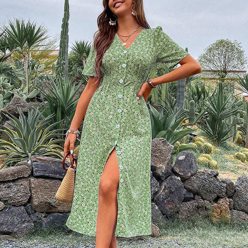 Robe midi en fleurs à encolure cache-cœur pour femmes avec détail de fente latérale Chic und Stil