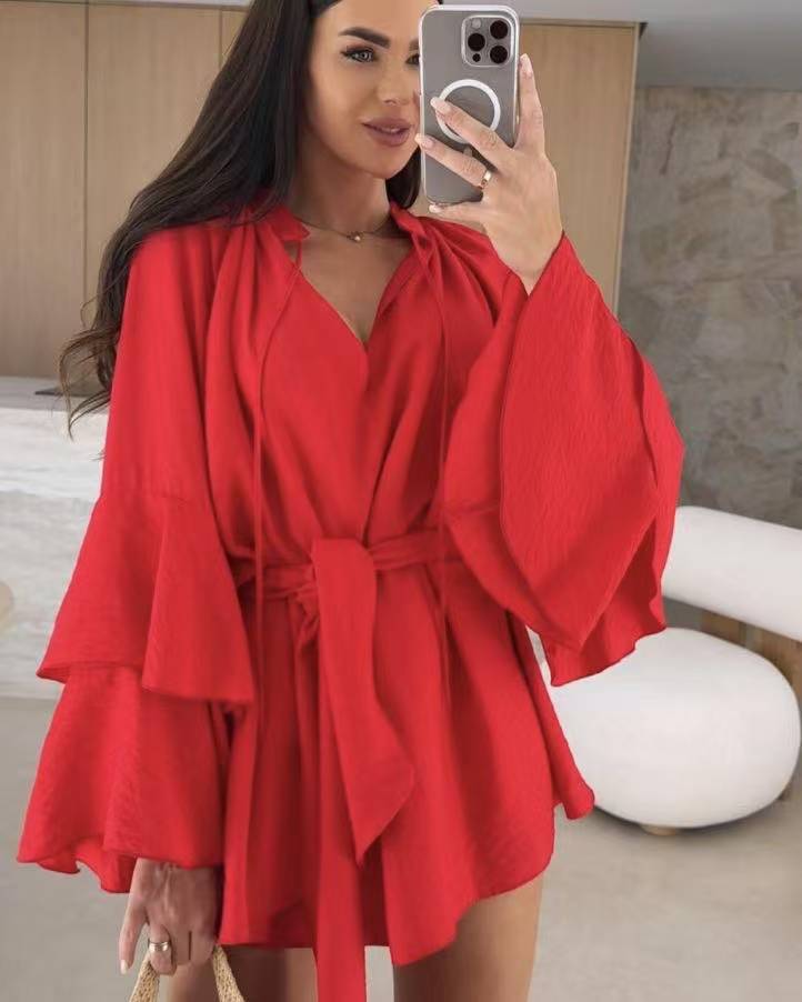 Robe caftan décontractée pour femmes avec des manches volumineuses et une ceinture de taille Chic und Stil