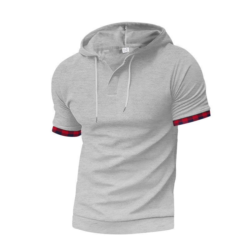 Chemise à manches courtes sportive pour hommes avec capuche et détails à carreaux Chic und Stil