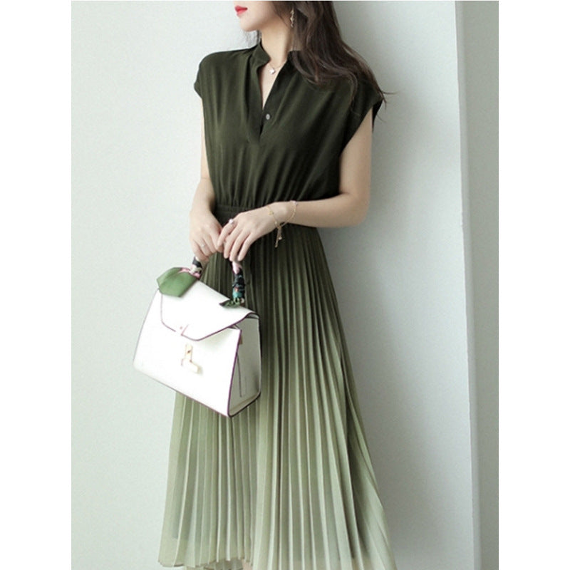 Robe midi plissée pour femmes avec détails de bouton Chic und Stil