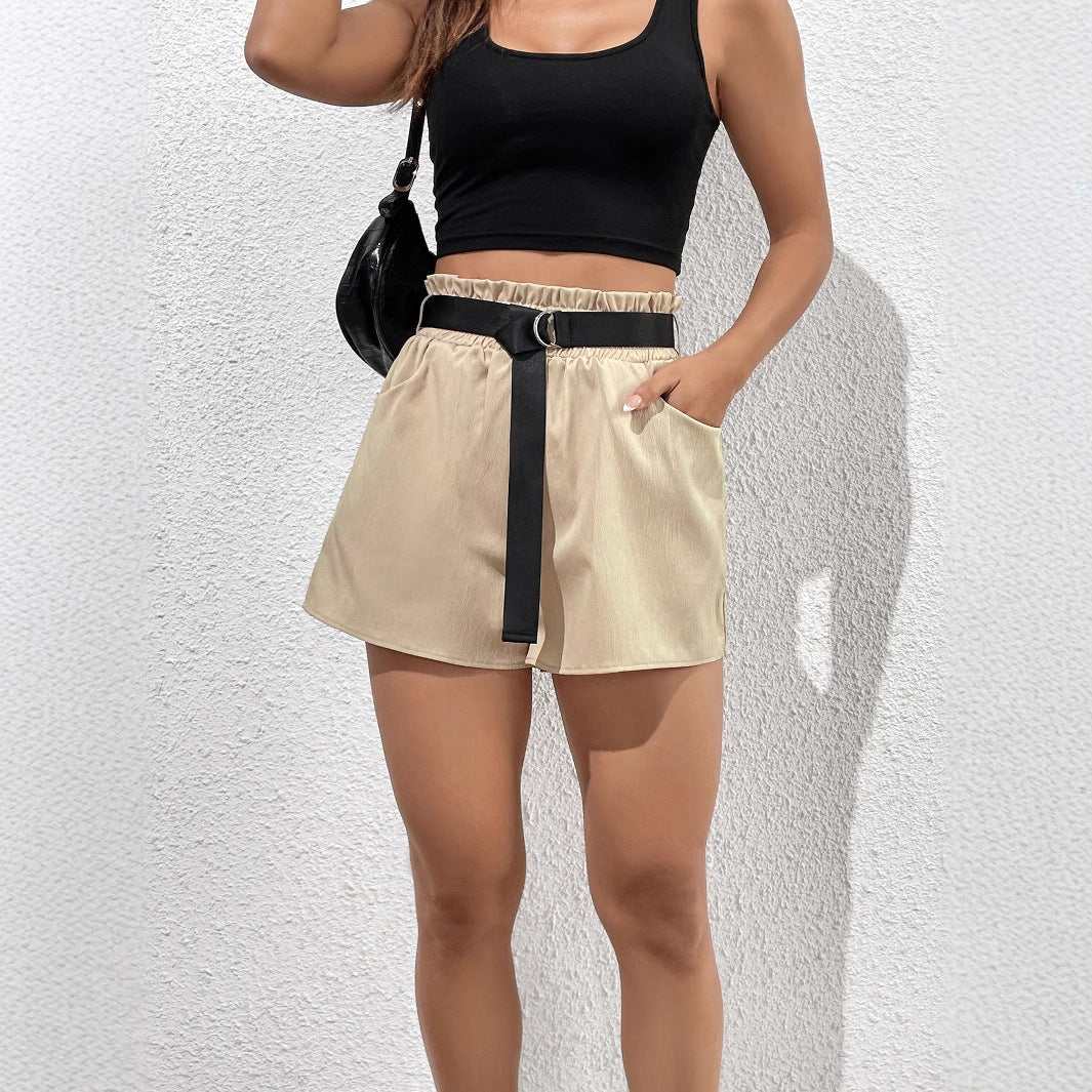 Shorts décontractés pour femmes avec taille élastique et ceinture décorative Chic und Stil