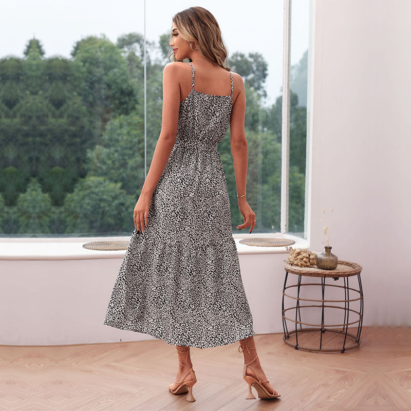 Robe maxi à volants sans manches pour femmes avec détail de ceinture à nouer Chic und Stil