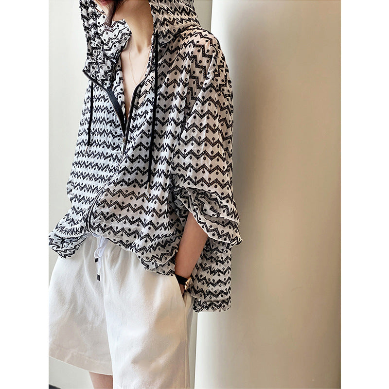 Tunique à capuche géométrique pour femmes Chic und Stil
