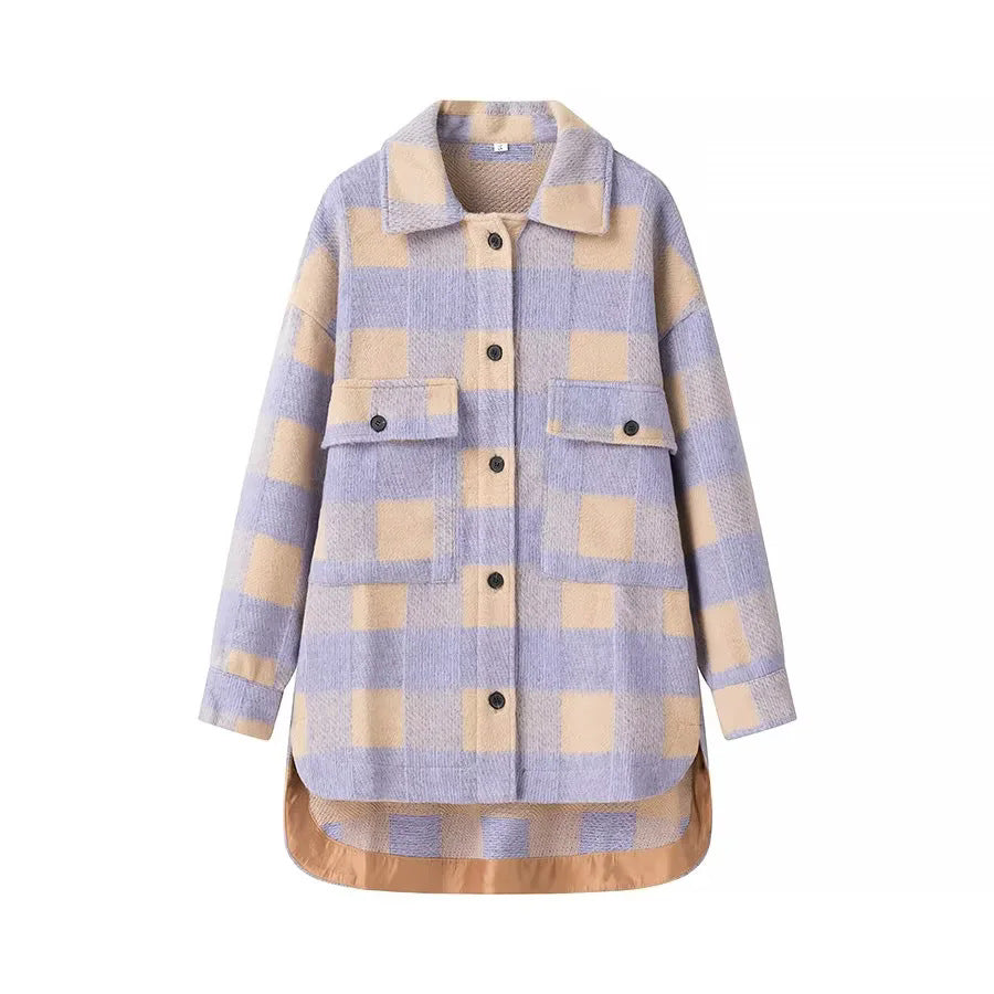 Ladies trendy checked jacket with comfortable buttons and practical pockets Chic and Style