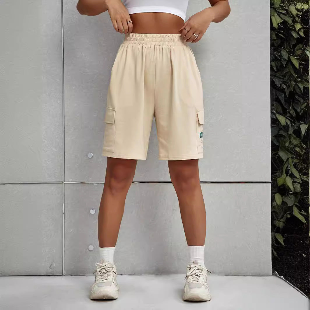 Shorts cargo pour femmes avec taille élastique et poches pratiques Chic und Stil