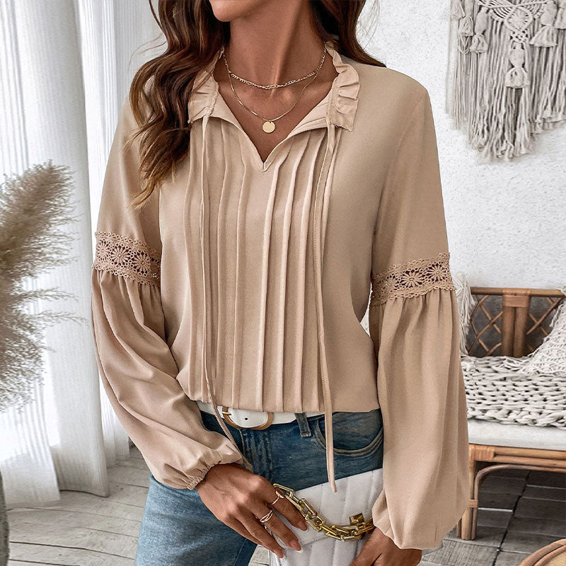 Chemise femme avec des plis fins et de la dentelle Chic und Stil