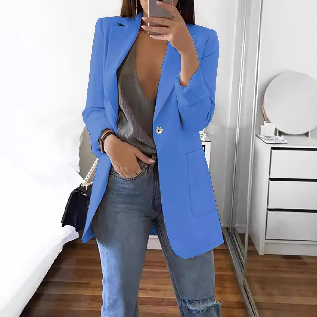 Veste élégante pour femme avec un décolleté en V profond et des poches pratiques Chic und Stil