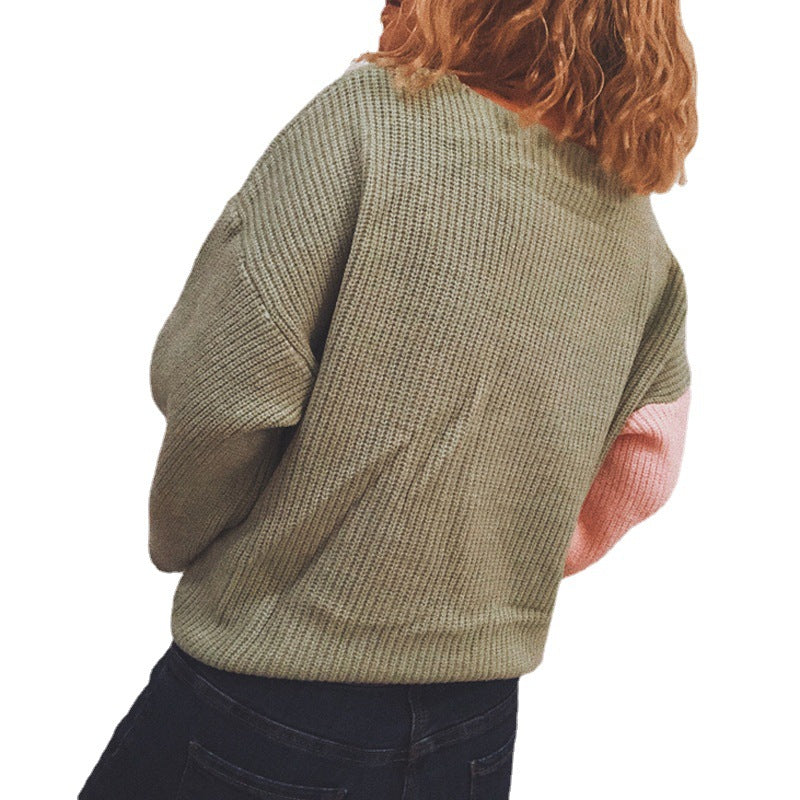 Pull-over enveloppant pour femmes avec un élégant design côtelé et des liens à la mode Chic und Stil