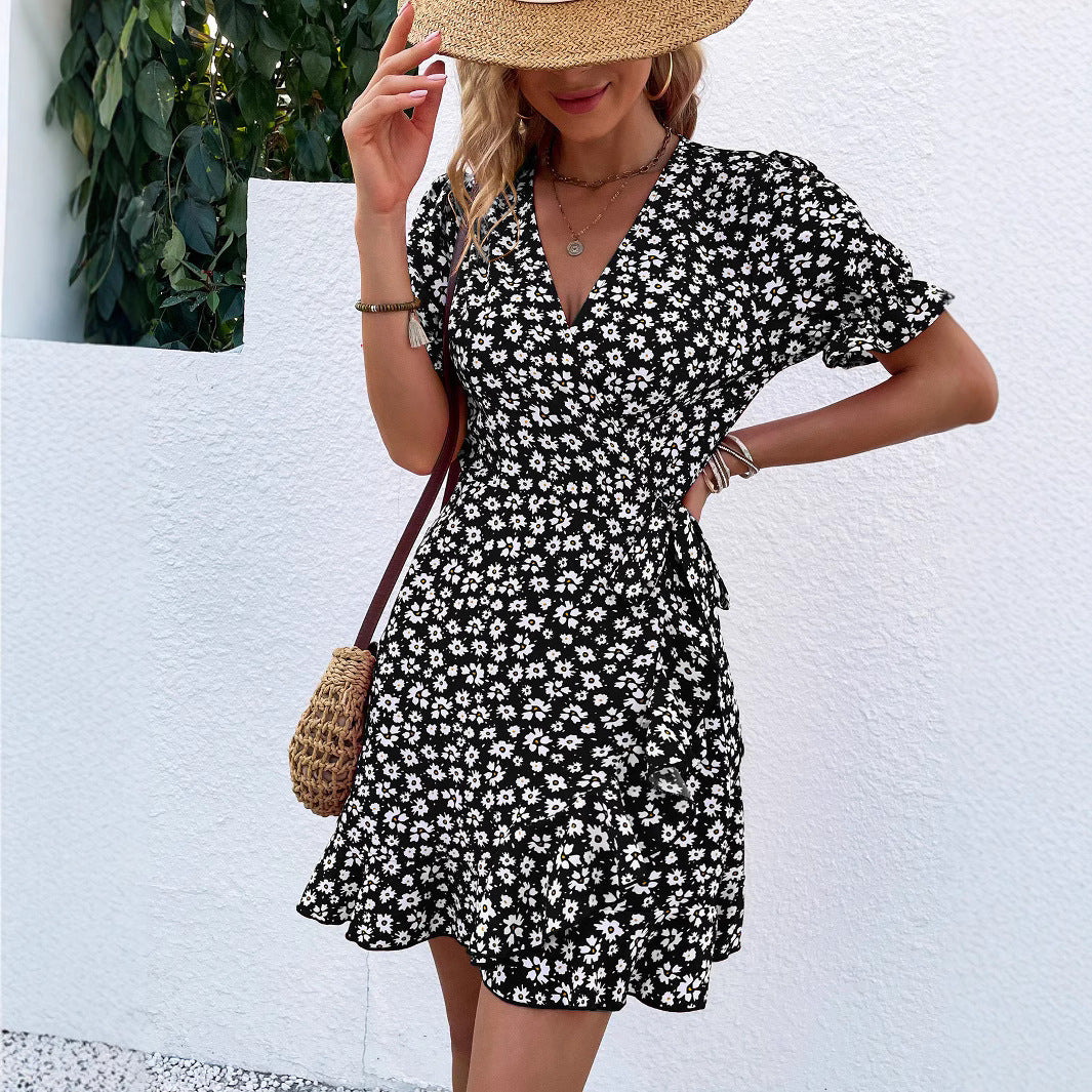 Robe mini portefeuille florale pour dames Chic und Stil