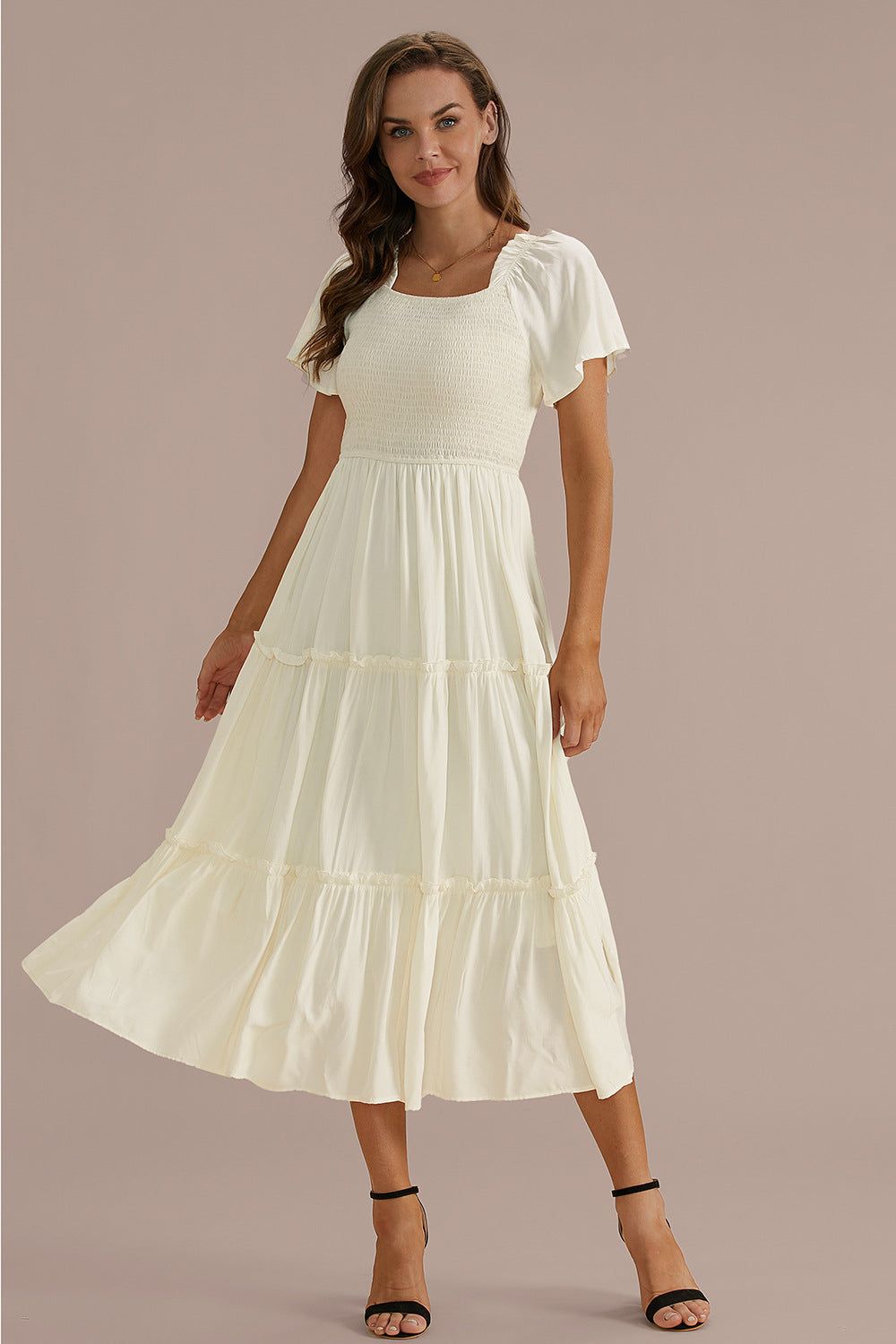Robe maxi à volants pour femmes avec manches bouffantes Chic und Stil