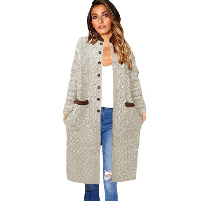 Manteau tricot féminin avec grand design de tresse et poches pratiques Chic und Stil