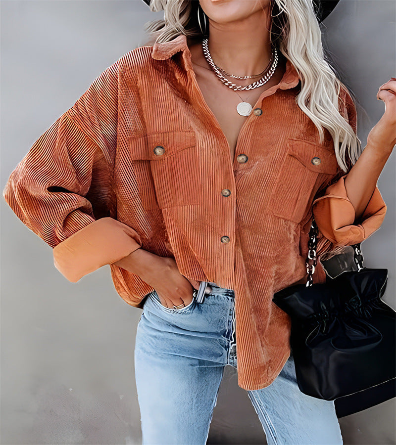Veste utilitaire pour femmes avec un traitement détaillé des boutons et des poches Chic und Stil