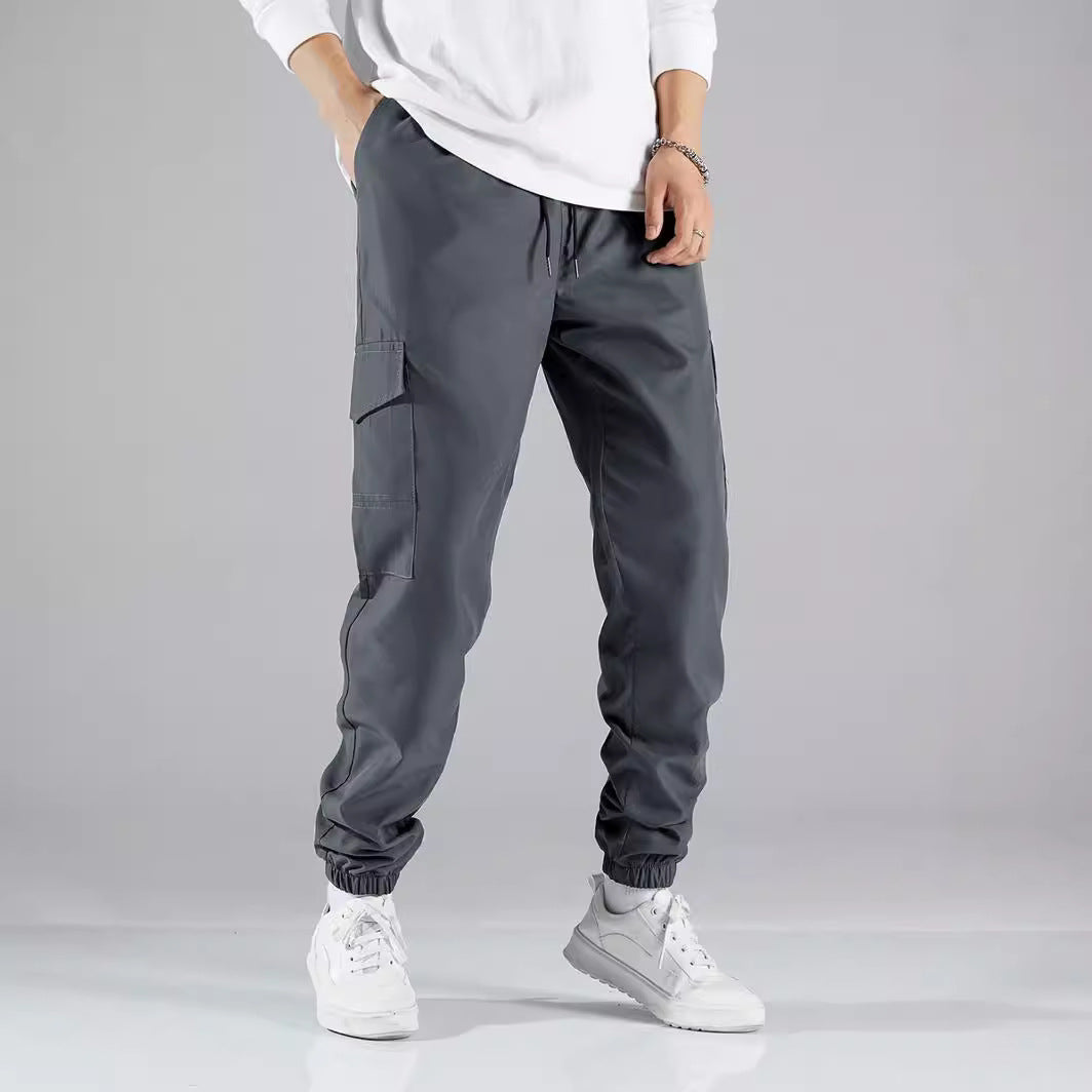 Pantalon cargo décontracté pour hommes avec taille élastique et poches latérales pratiques Chic und Stil