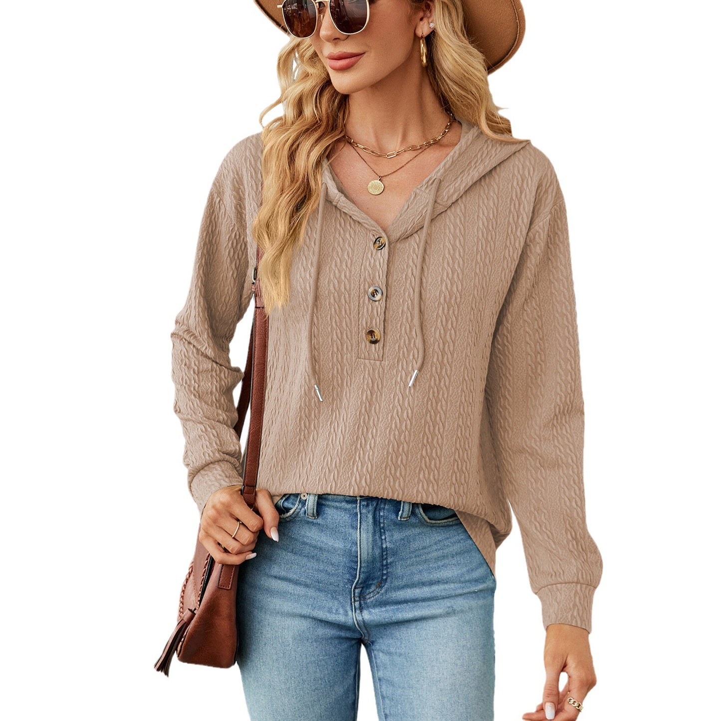 Pull à capuche décontracté pour femmes avec surface texturée et détails de boutons Chic und Stil