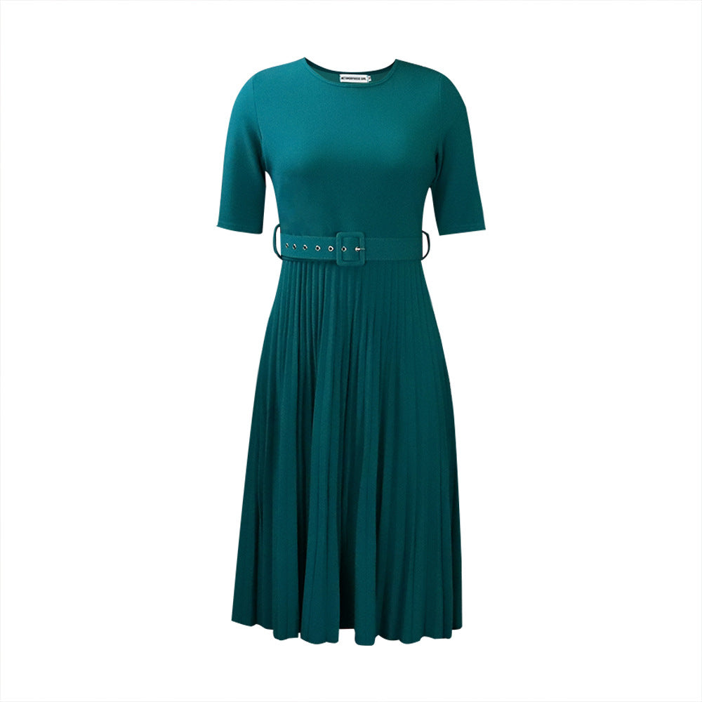 Robe plissée pour femmes avec ceinture cintrée et manches courtes Chic und Stil