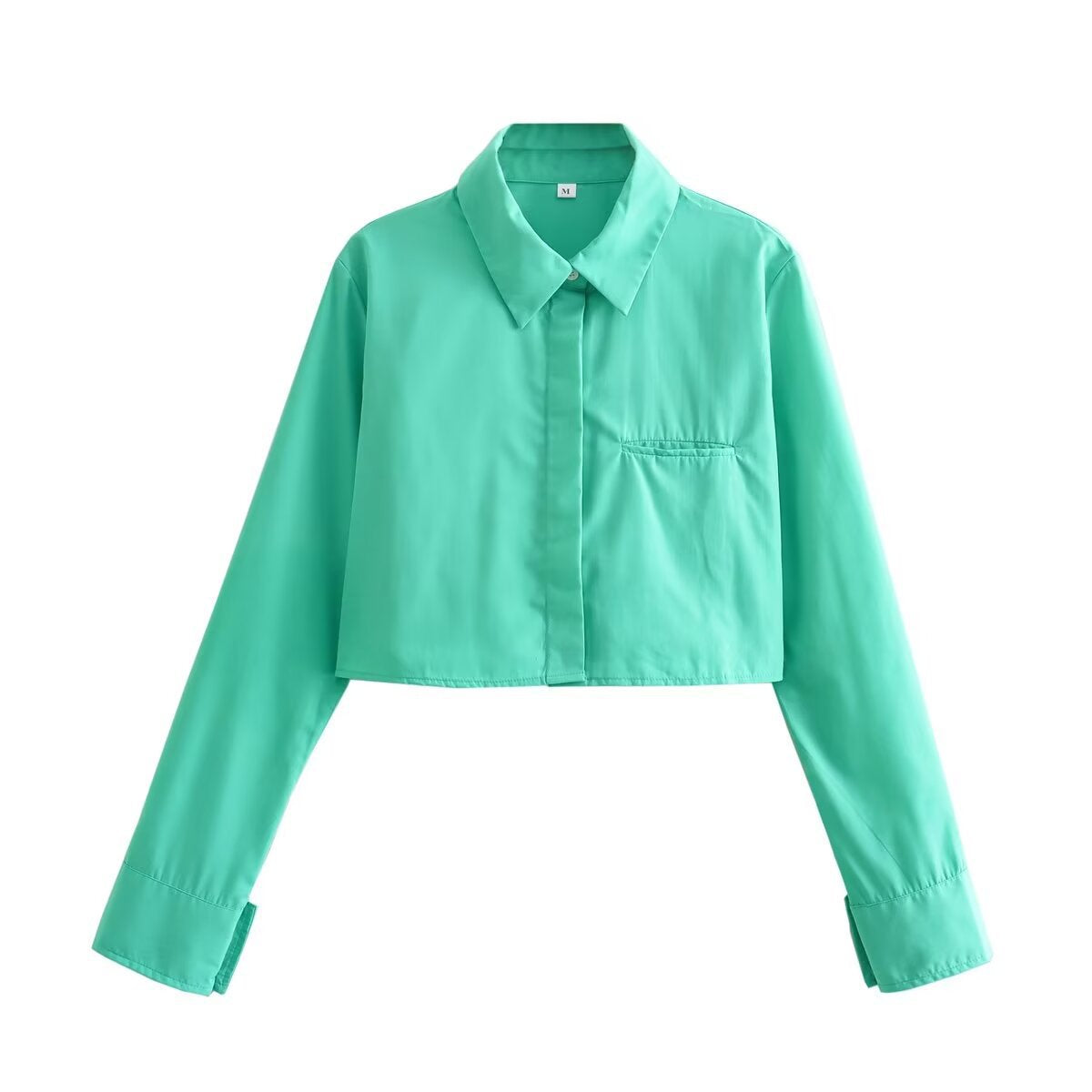 Blouse cropped pour femmes avec col classique et poches poitrine pratiques Chic und Stil