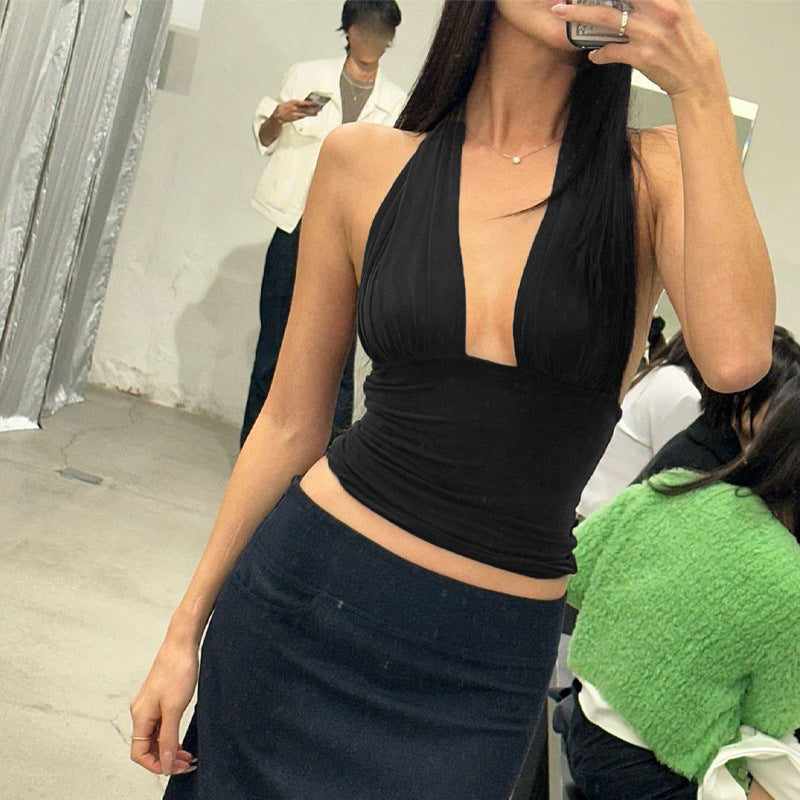 Top à bretelles haut fermé pour femmes avec décolleté en V plongeant et détails de volants à la mode Chic und Stil