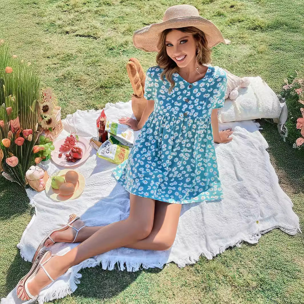 Robe à fleurs pour femmes avec détails de boutons et coupe décontractée Chic und Stil