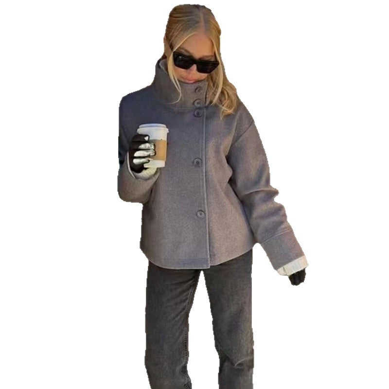 Ladies casual wool jacket with high collar and button closure Chic und Stil