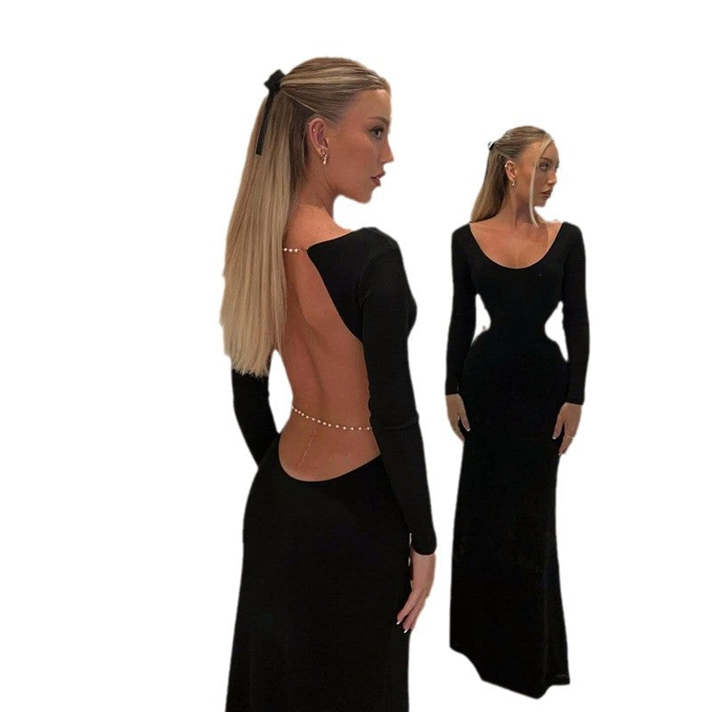 Robe maxi élégante pour femmes avec un design dos nu et de belles décorations Chic und Stil