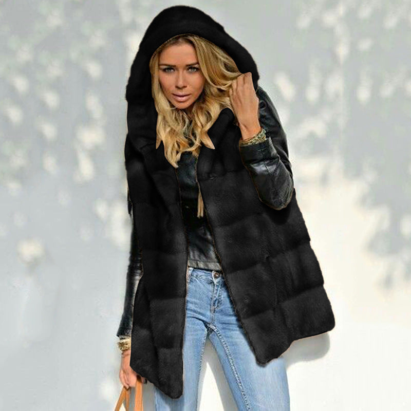 Gilet pour dames en polaire avec capuche Chic und Stil