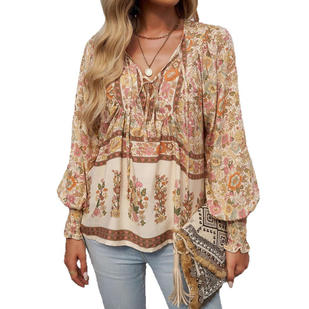 Chemisier dames avec motifs floraux et décolleté à nouer Chic und Stil
